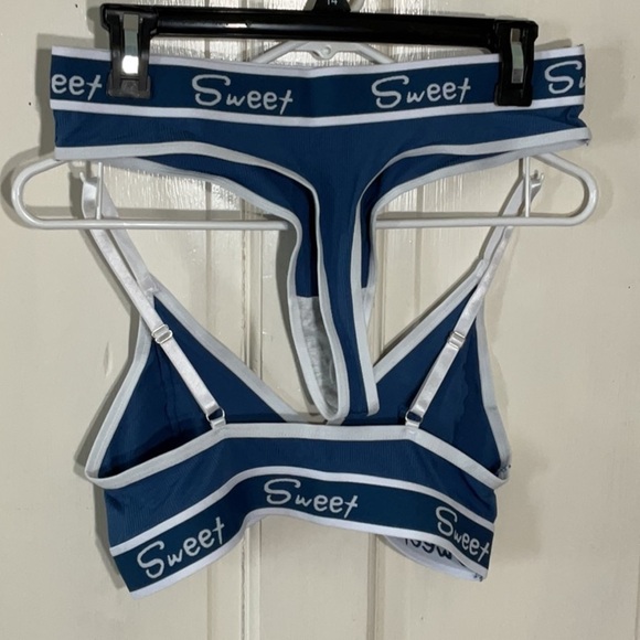 Women’s Blue and White Sweet bra panty Set size Large - Picture 3 of 5